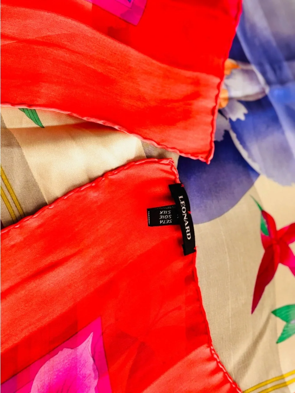Leonard Paris 100% Silk Orchid Hummingbird Scarf 34x34